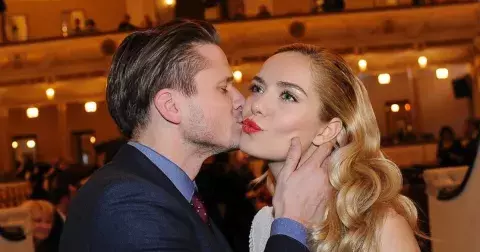 Dno se prohlubuje: Ondřej Gregor Brzobohatý začíná spolupracovat s bulvárem a vydává další prohlášení