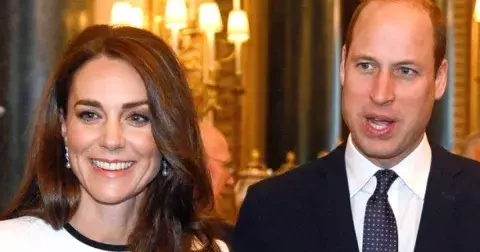 Korunovace se blíží a princ William se modlí za počasí. Co se stane, když bude pršet?