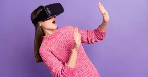 Optická iluze, která dělá z celebrit groteskní obludy. Ošálí i vás?