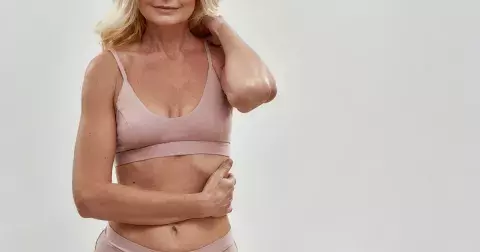 Chcete se konečně zbavit tuku na břiše i v pozdějším věku? Stačí pár jednoduchých změn