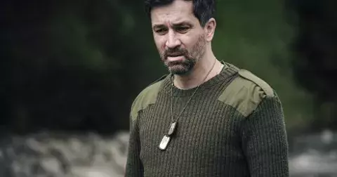 Nejoblíbenější moderátor Česka, Ondřej Sokol, kápl božskou! Celou dobu tajil dítě, které vychovává s o 21 let mladší partnerkou