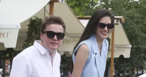 Petr Kolečko si nedá pokoj. „Už mě to všechno se*e,“ hlásal na přehlídce, kde chodila Vignerová