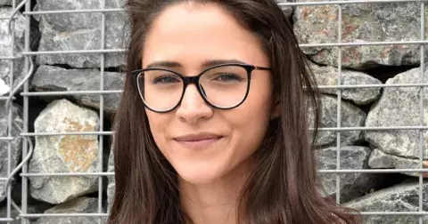 Ateliéry jsou Evě Burešové už malé. Primácká hvězda veřejně ‚‚žebrá” o natáčení u moře