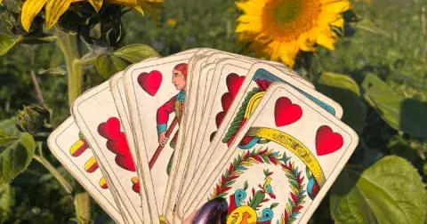 Výklad mariášových karet na listopad 2023: Známá kartářka odkrývá, co nás čeká a nemine