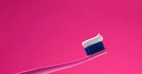 Klíč k zářivým a zdravým zubům