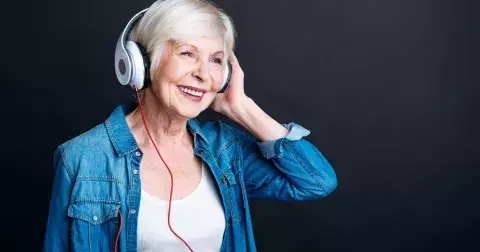 KVÍZ: Jak dobře znáte české popové klasiky? Otestujte, jakou máte paměť!