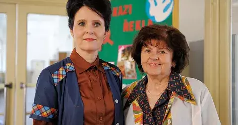 Podívejte se na módní trendy, které vládly době socialismu: Na které bychom nejraději zapomněli?