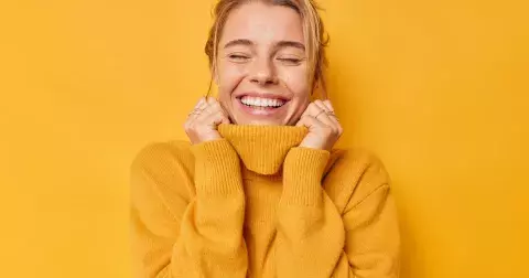 Galerie: Nejkrásnější zimní svetry, které nestojí víc než 500