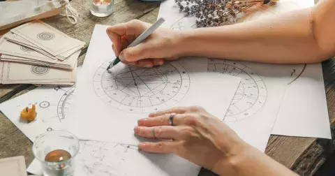 Velký horoskop na rok 2024: Co vás čeká podle známého astrologa?