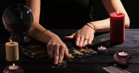 Tarotová předpověď od kartářky Alice Cross na týden od 13. do 19. října