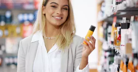 Nejlepší kosmetika z drogerie podle redakce: Nestojí ani stovku a skvěle funguje