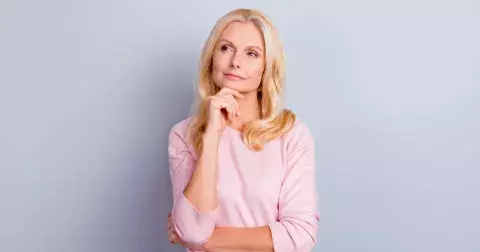 Vědci potvrzují, že mozek nemusí stárnout: Stačí pro to udělat těchto pár kroků