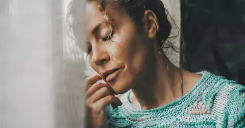 Ženy poznají nedostatek vitaminu D podle tohoto neobvyklého znamení. Týká se i vás?