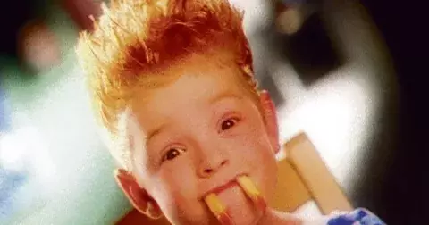 Kluk z reklamy na kečup Pavel Dytrt: Jeho otcem je slavný princ, nevyhnul se šikaně