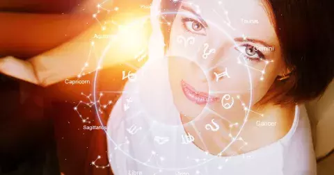 5 znamení zvěrokruhu, ve kterých se rodí nejlepší milenky: Najdete se mezi nimi?