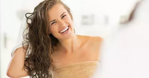 Jablečný ocet nepatří pouze do kuchyně. Poděkují vám i vaše vlasy