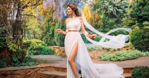 Který z antických bohů vládne vašemu znamení horoskopu: Blížencům bohyně moudrosti, Štírům vládne Hádes