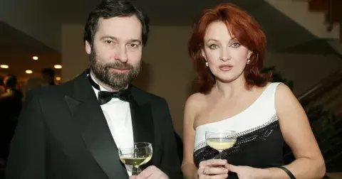 Osudová láska Adamovské a Johna: Publicista zlomil herečce srdce, tajil před ní druhou rodinu