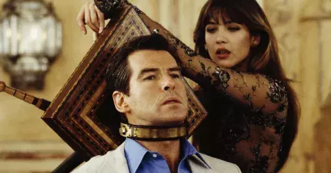Jak žije krásná Bond girl? Sophie Marceau tají jméno partnera, píše knihy a hraje na violoncello
