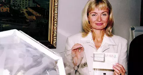 Pamatujete si na krásnou na hlasatelku Annu Wetlinskou? Románek s Kopeckým jí nevyšel, nyní se věnuje úplně jinému oboru