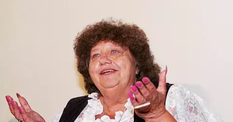 Skandál, který řešila i STB: Opilá Růžičková předvedla pád do klavíru a skopala kolegy