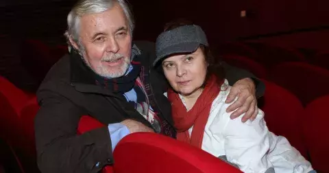 Osudová láska: Josef Abrhám, přežil svou životní lásku Libuši Šafránkovou o 11 měsíců. Jak jejich zamilovaný příběh začal?