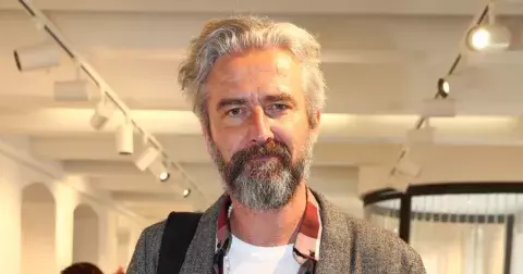 Herci Romanu Zachovi roste doma konkurence: Syn exceluje před kamerou a na své charisma sbalil starší dceru známého českého zpěváka