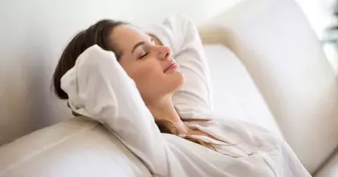 Kegelovy cviky pomohou předejít inkontinenci a posílit pánevní dno. Cvičit byste měli až 30 minut denně