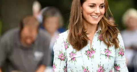 Jak by vypadala princezna Kate s krátkými vlasy: Umělá inteligence vytvořila její podobu. Krátký střih by princezně opravdu slušel