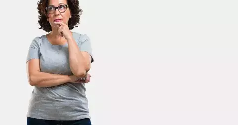 Co byste měli vyhodit ze skříně: V tomto oblečení budete vypadat o několik let starší, než ve skutečnosti jste