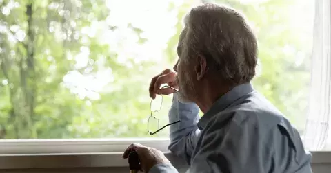 Antonín (79 let): Synu, přeji ti, abys nedopadl jako já”