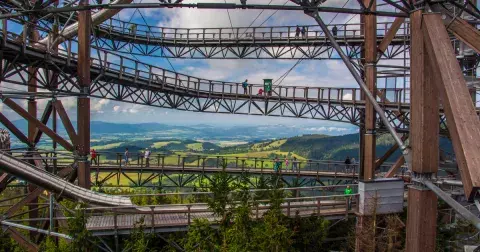 Poznejte nejkrásnější rozhledny v ČR, které rozhodně stojí za návštěvu: Jejich výhledy vás ohromí