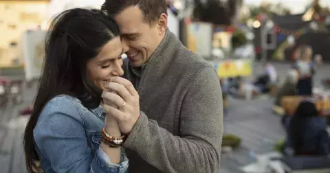 Martina (44 let) "Venku vše vypadalo jako idyla, dokud se doma nezabouchly dveře," píše Martina, která se svěřila s dlouhodobým domácím násilím