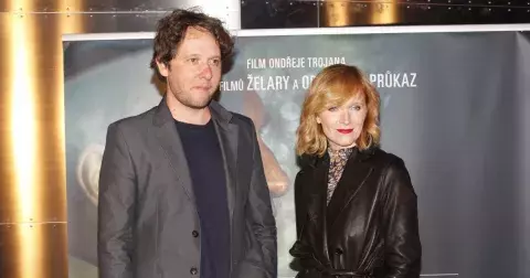 Eben se potýká s těžkým ochrnutím manželky, Geislerové byla odpuštěna nevěra aneb které slavné páry dokazují pravou lásku