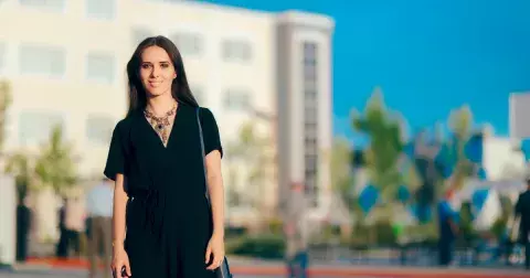 Tyto 3 chyby, které děláte, když nosíte černou barvu: I tato stylová barva má svá úskalí, kterých je lepší se vyvarovat