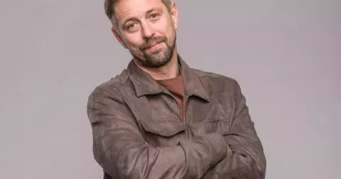 Seriál Ulice: Nový idol žen na obzoru. Osudy uličních hrdinů zamíchá nová postava v podání Jana Dolanského