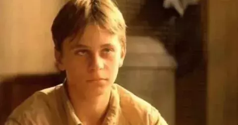 Záškolák Rosenheim z Obecné školy průšvihářem i v reálném životě: Marek Endal se zapletl do obchodu s drogami