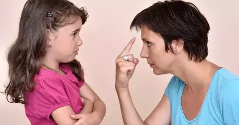 Nepřeháníte svou starost o dítě? Jak nebýt příliš úzkostlivým rodičem a nepředat tuto vlastnost i vašim dětem