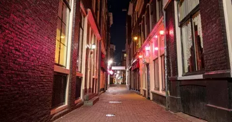 Historie prostituce v ulicích Prahy: Největší rozmach měla v období vlády Karla IV.