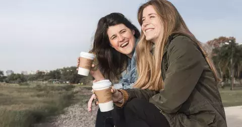 Denisa (39 let): Manžel mé kamarádky mi dělal návrhy, mám jí to říct