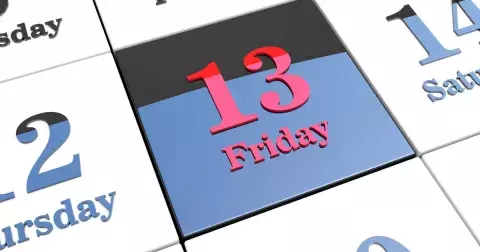 Proměňte pátek třináctého ve šťastné datum