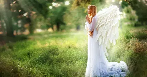 Anděl strážný bude chránit 3 znamení zvěrokruhu. Do konce léta jim nikdo neublíží