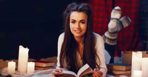 Kvíz: Blíží se Dušičky i Halloween. Jak dobře znáte pověry a věříte na pátek 13.? Pověrám se věnují i studie