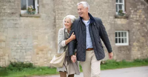 7 evropských i jiných zemí, které jsou pro Čechy na důchod levnější než Česko