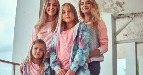 Daniela (43 let): Deniso, musíš platit taky za své děti, nemůžeme táhnout všechno