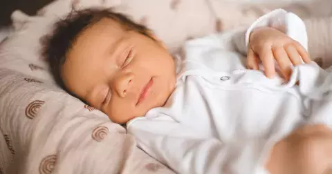 Nejoblíbenější chlapecká jména roku 2024: Tradiční jména stále vedou, mnoho rodičů se snaží být originální