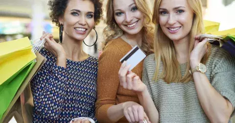 4 znamení zvěrokruhu, která utrácí až příliš