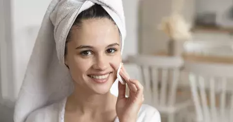 Pleťový peeling: Zázrak pro vaši pokožku i perfektní dárek pod stromeček již od 150 Kč