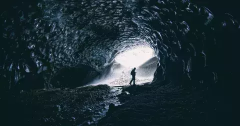 Tajemné pražské podzemí: Málokdo ví, kde všude je možné v hlavním městě sestoupit do nitra země