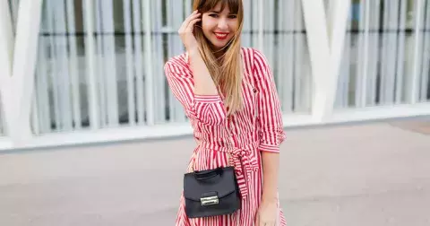 Módní trend 2025: Jednobarevnost je ta tam. Vzory, které jsme kdysi milovali, ovládnou ulice